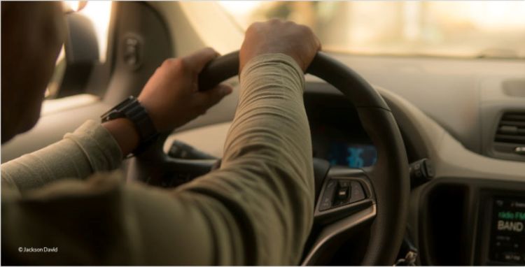 Blog post - How to stop after-hour vehicle usage? How to stop after-hour vehicle usage? - Frotcom