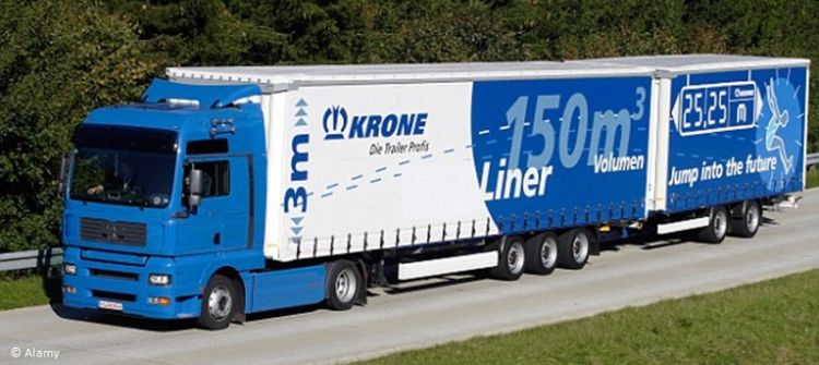 Blog - Road transportation: More sustainable and more digital (Part II) Mega truck
