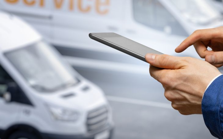Plug & play vehicle tracking and maintenance - vehicle registration - Frotcom
