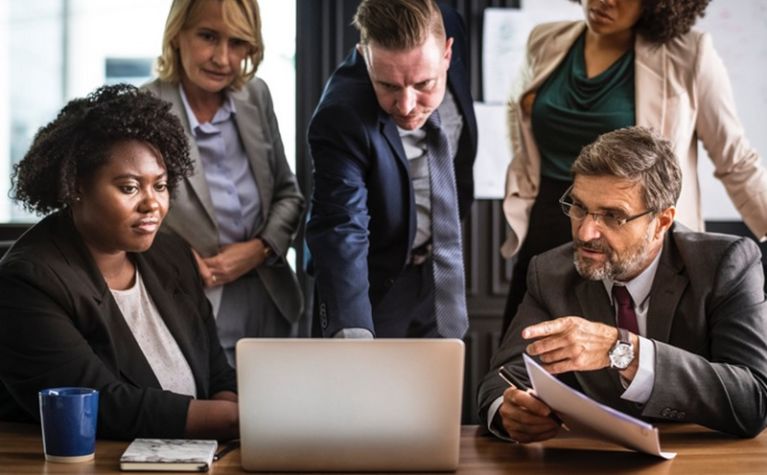 Blog - Four steps companies with a fleet should undertake before implementing a fleet management system Implement Frotcom using four easy steps