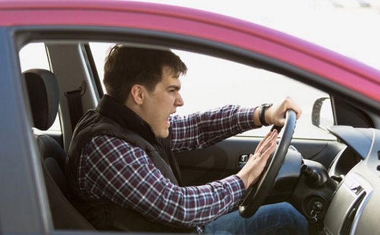 Top techniques for dealing with aggressive drivers