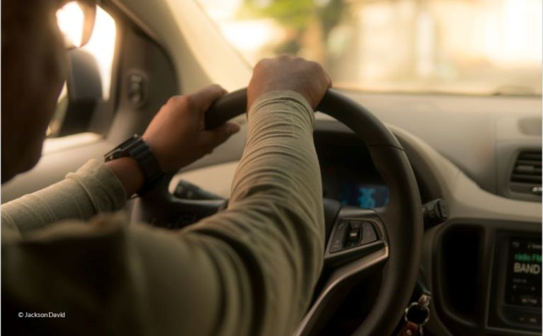 Blog card - How to stop after-hour vehicle usage? How to stop after-hour vehicle usage? - Frotcom